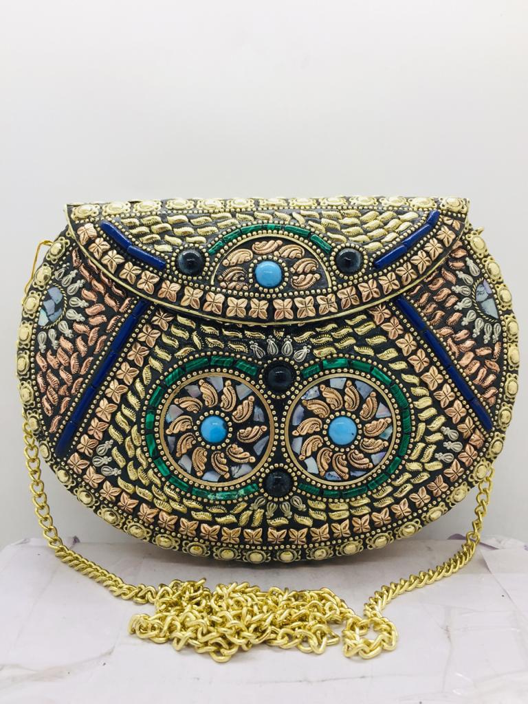 buy clutch in bulk
