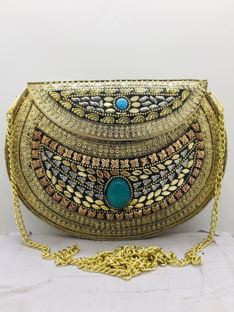 buy clutch in bulk